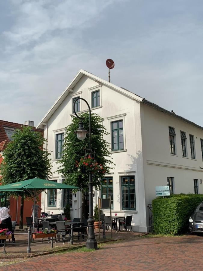 Schloss Blick Bredendiek Jever Buitenkant foto
